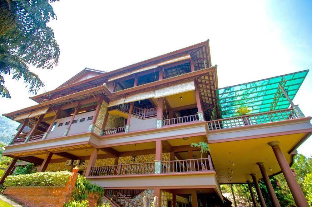 The Waterway Villa Bentong Ngoại thất bức ảnh